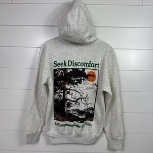 Seek Discomfort Guided by Nature Merch Youtuber Hoodie Sweatshirt Gray XS